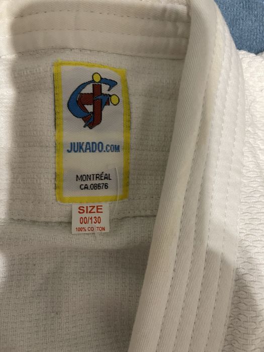 Продам кимоно для карате