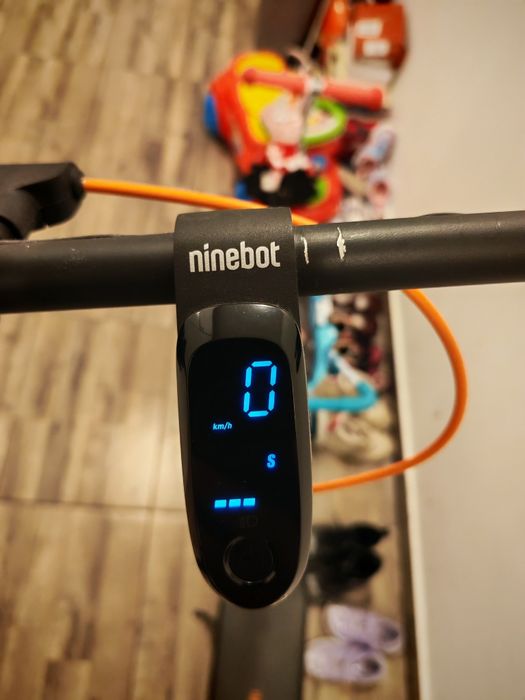 Ninebit Kickscooter F2 pro