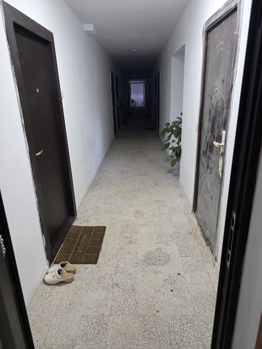 Garsonieră la ieșire din Sinaia spre Bușteni