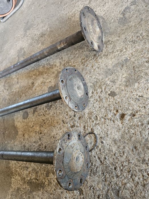 Planetara stanga dreapta punte dubla spate Iveco Daily an 2000 - 2006