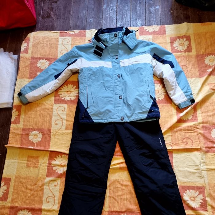 Costum de schi femei