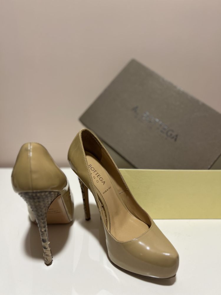 Обувки на ток Bottega