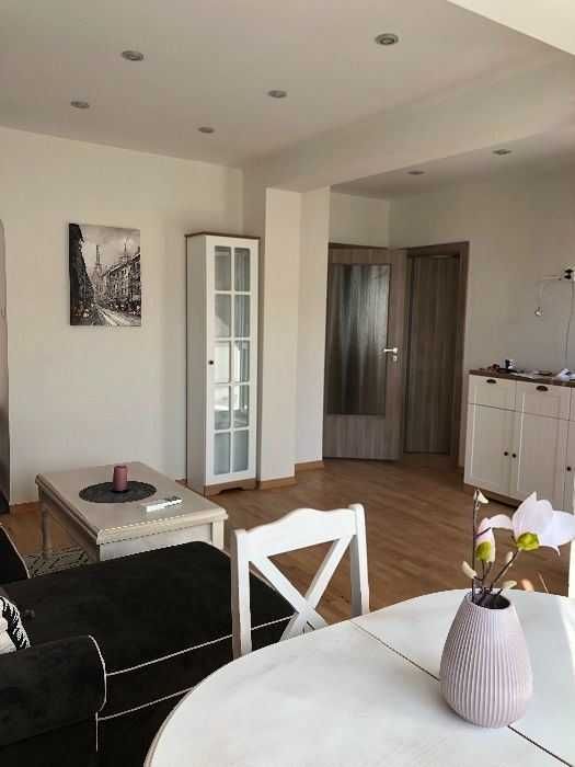 Дава се под наем Тристаен апартамент в София, Сухата река - 119 кв.м за 571.2 € - Снимка #2
