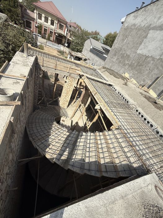 Срочно! Продам. Свой участок 4,1-соток. М.Улугбекский.Военный госпитал