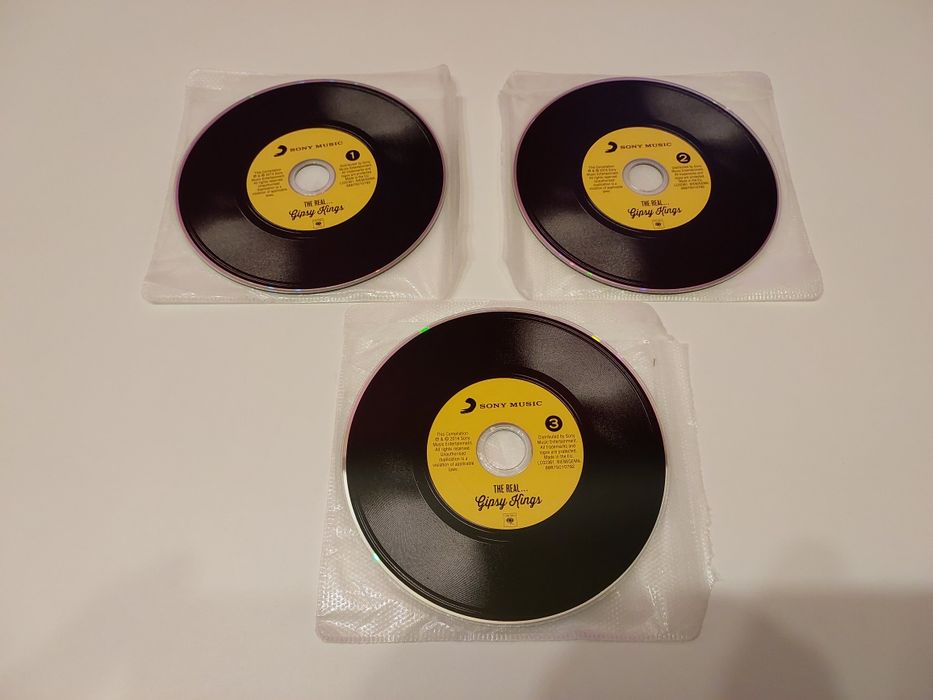 Set de 3 cd-uri Gipsy Kings. Colecție personală. Ca noi.