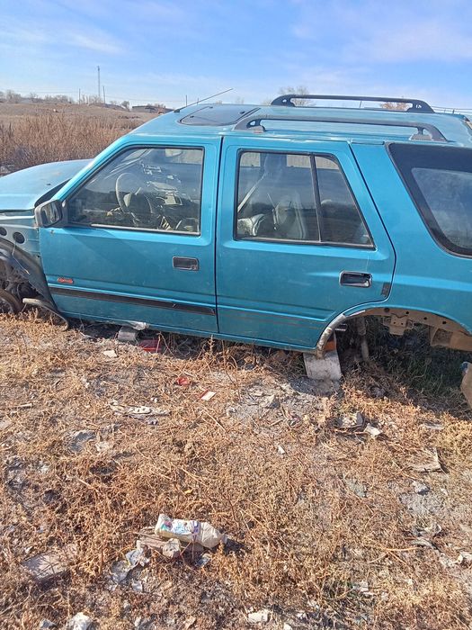 Опель фронтера 2.4 97г