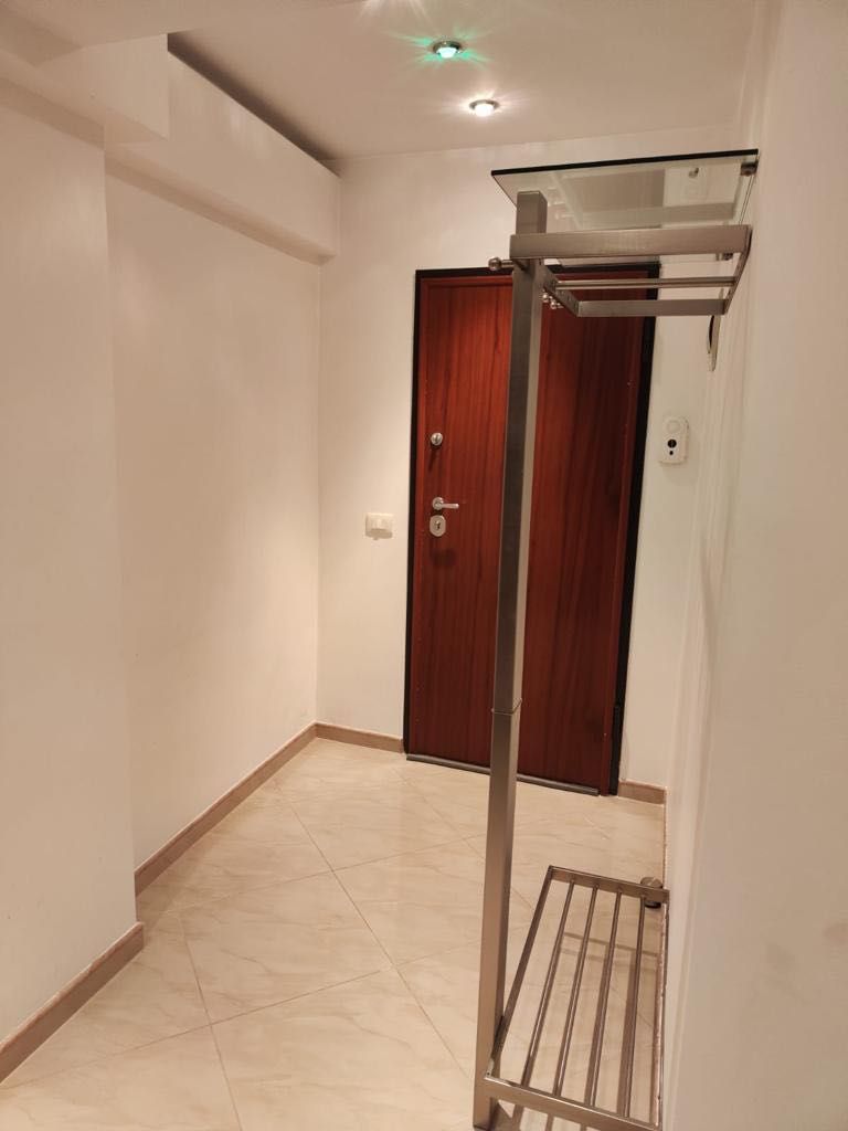 ‼️VAND SAU Închiriez apartament nou, mobilat, inclusiv electrocasnice