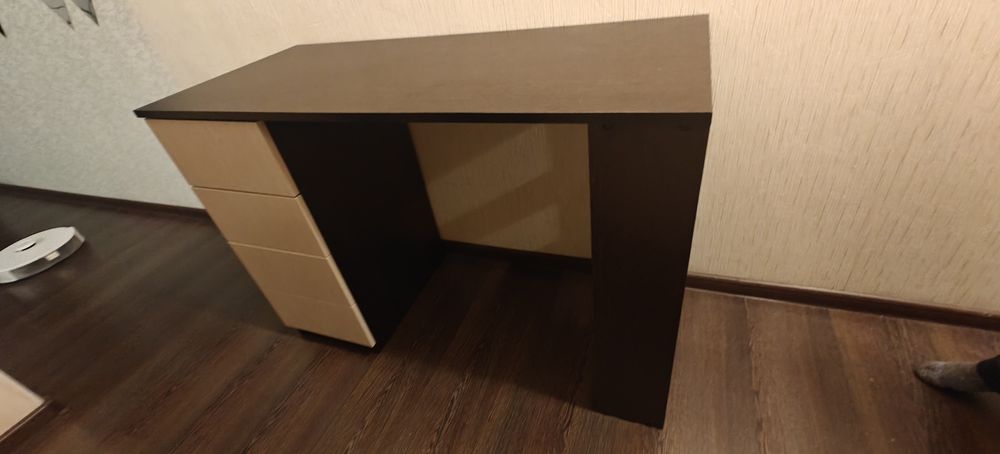 Стол письменный, компьютерный