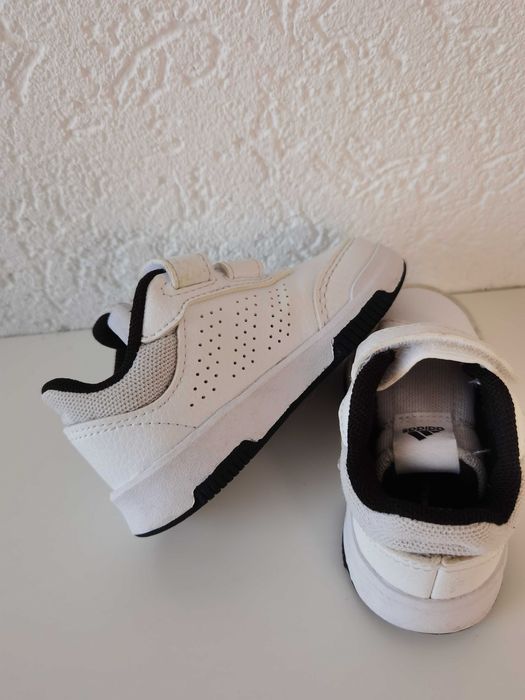 Adidași adidas copii