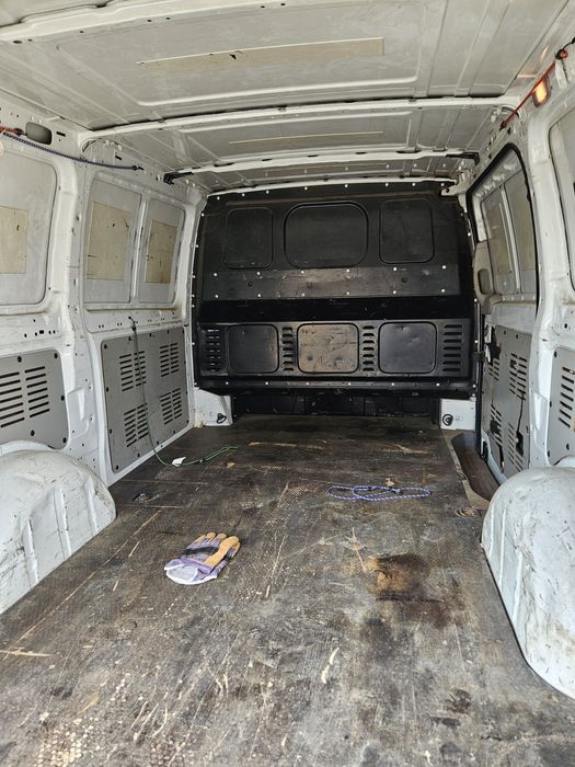 Vand urgent Mercedes vito 2008