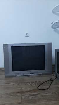 Телевизоры маленький и большой