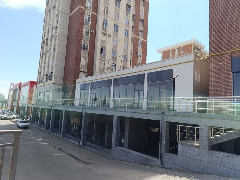 Тапоич, Яшнабад! Продаётся нежилое помещение 311 кв.м вдоль дороги