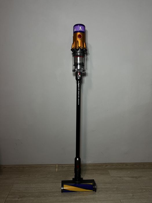Dyson  V12  Slim