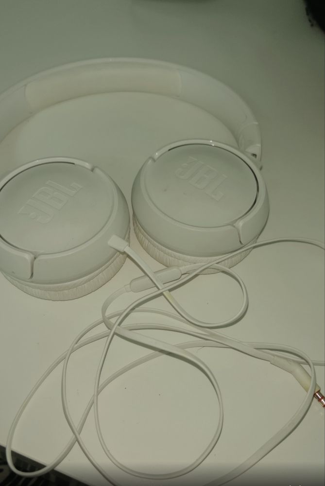 наушники JBL Tune 520C