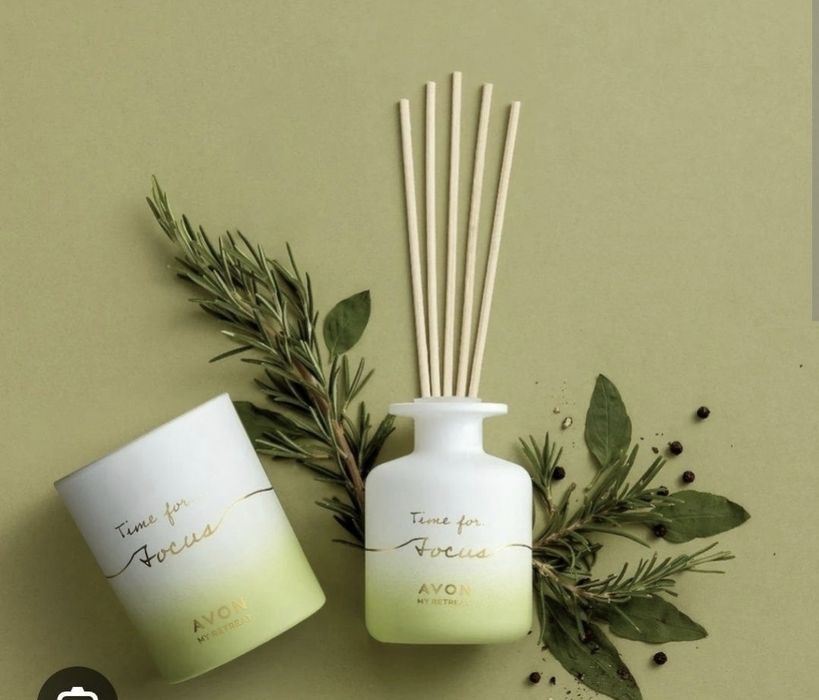 Difuzor cu betisoare parfumate Time for Focus, Avon, 70 ml