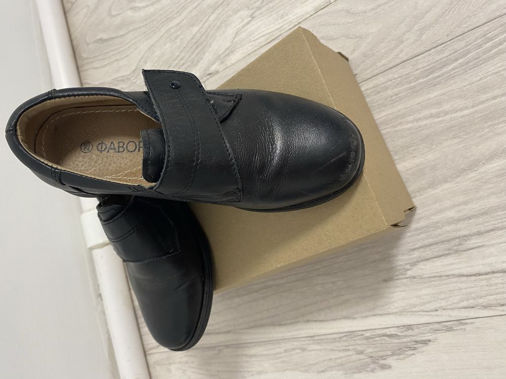 Продам ботиночки кожанные р.28