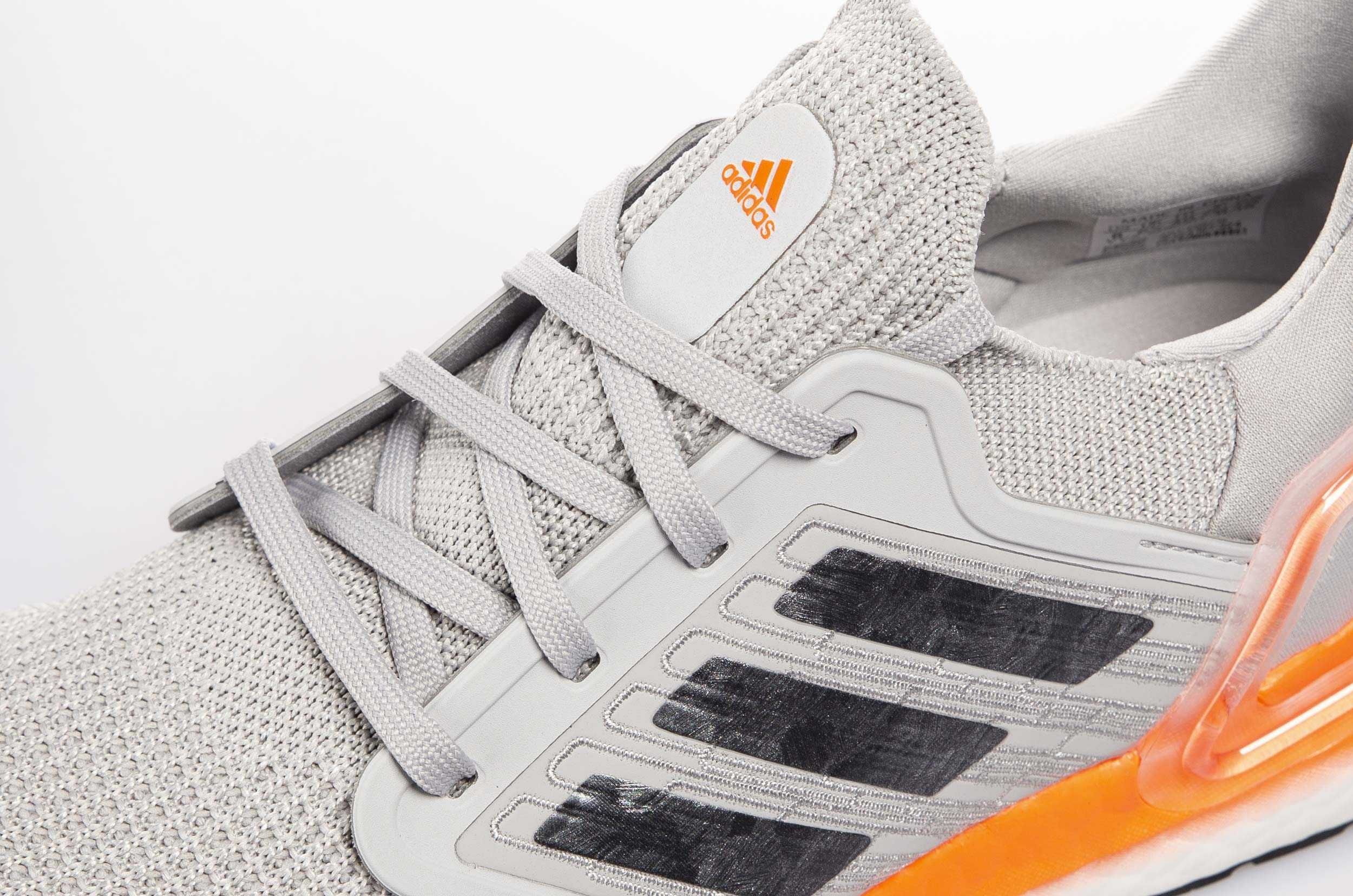 Оригинални дамски маратонки * ADIDAS ULTRABOOST 20 * EU38 - 40 2/3