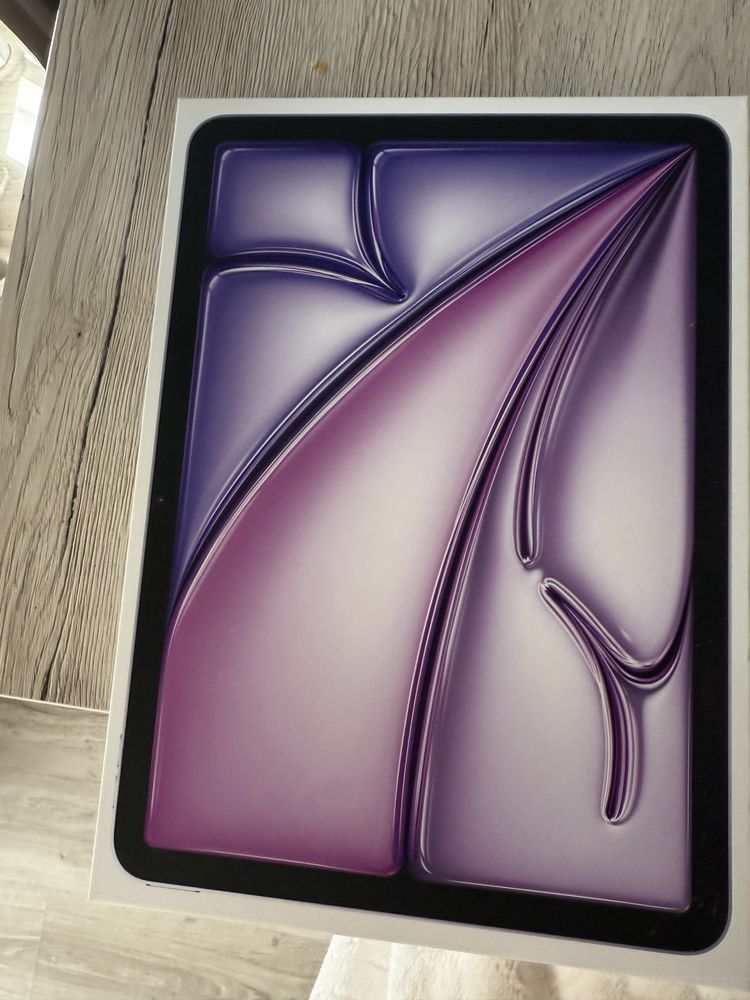 Ipad Air 11 -inch (M2) в гаранция от Istyle до  11.03.2027