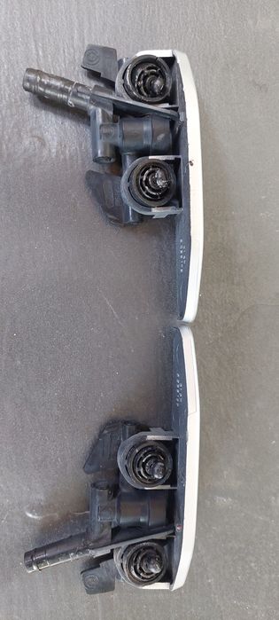 Продавам лайсни за фарове с пръскалки за БМВ Е46 BMW E46 Купе