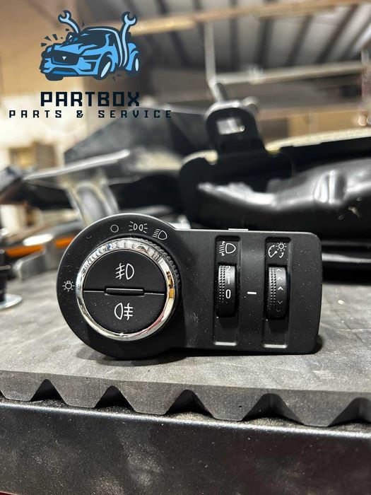 Ключ за светлини за Opel Astra J 2012