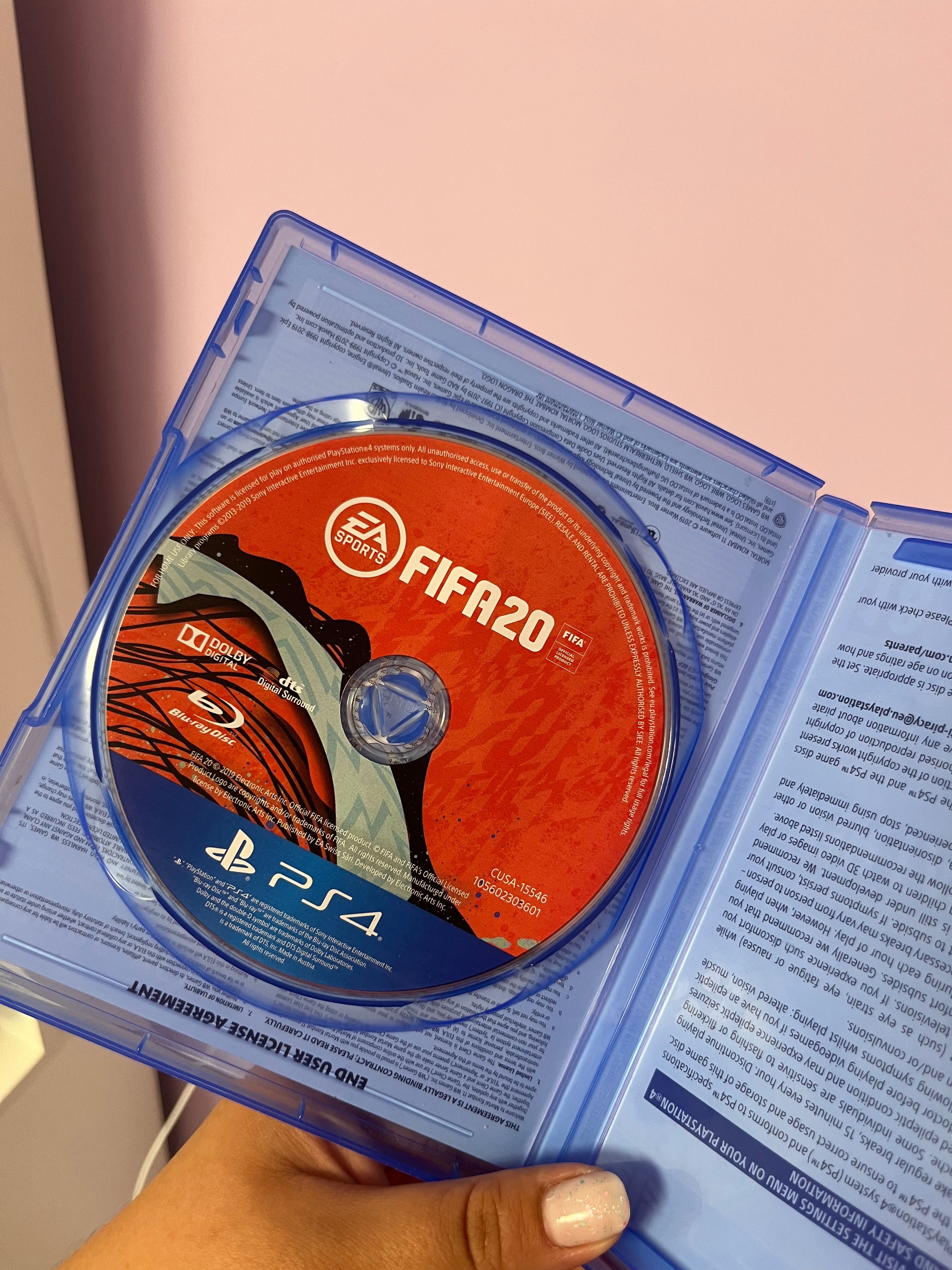 PlayStation 4 с игри