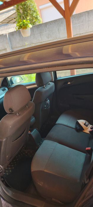 Vînd Opel Astra h2010 1,7 CDTI