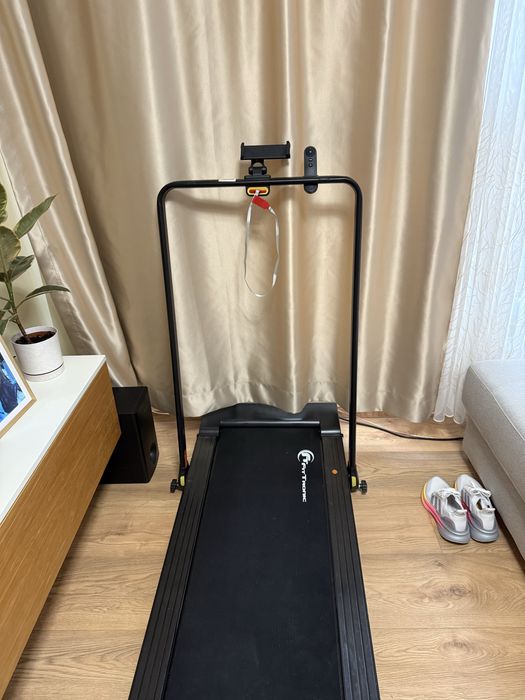 Електрическа бягаща пътека FitTronic D1100, Скорост до 14km/h,