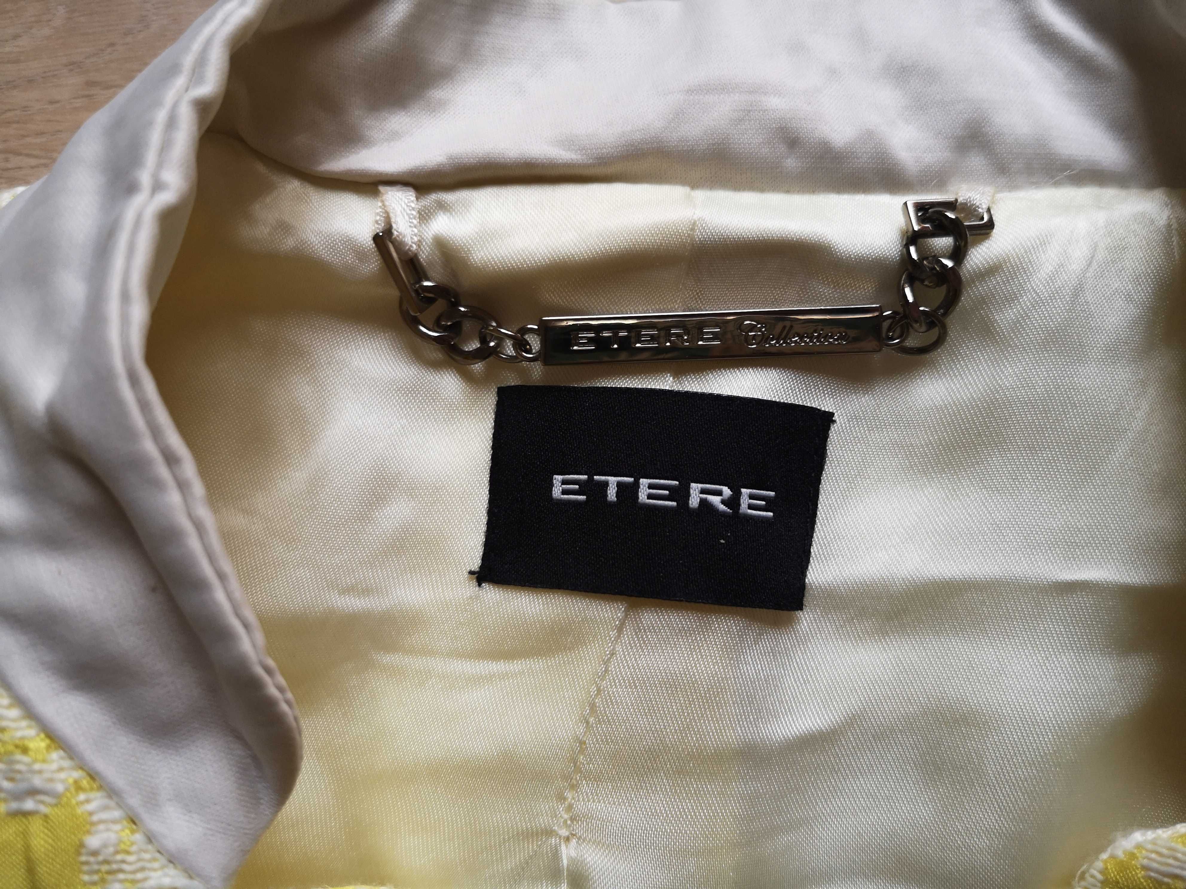 Жълт костюм ETERE в две части