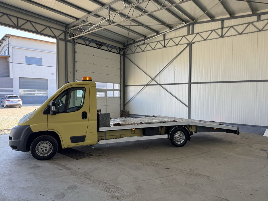 Peugeot Boxer Autoplatforma 2011