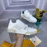 Louis Vuitton Trainer LV