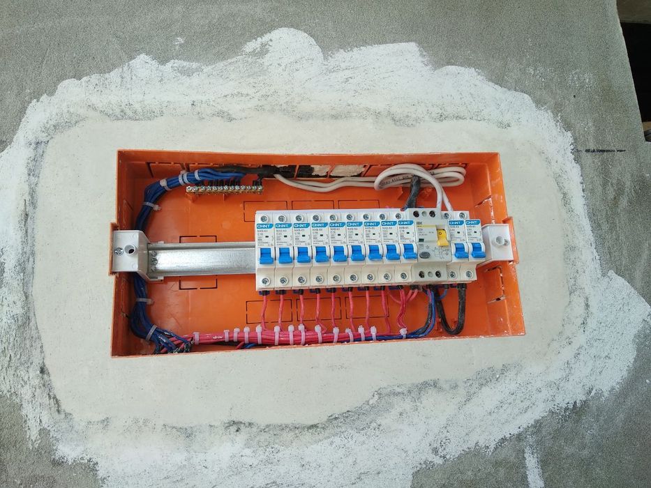 Elektrik xizmati/Электрик хизмати