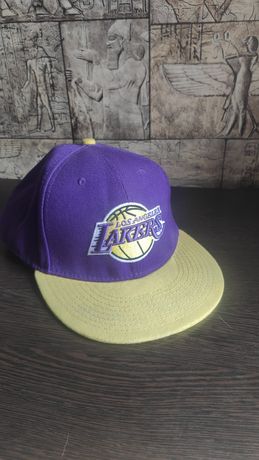Кепка/бейсболка Lakers