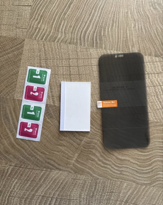 Folie privacy iphone 12 si 12 Pro