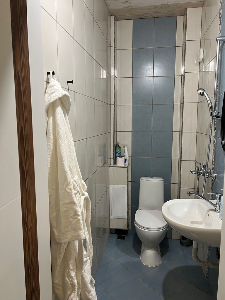 Продава се Двустаен апартамент в Варна, Военна болница - 65 кв.м за 10 €/кв.м - Снимка #6