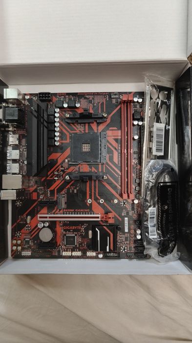 Материнская плата Gigabyte B450m Gaming Сокет Am4