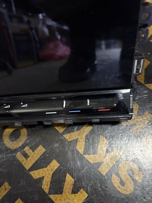 Vw Golf 8 2.0gti 245 кс 2024 година Монитор Дисплей