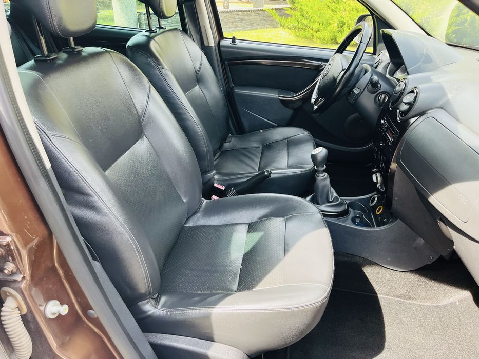 Dacia Duster 4x4 1.5D Prestige Impecabil