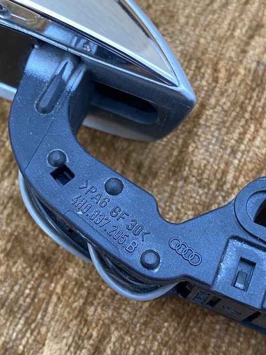 Maner usa Audi A6 A7 A8 Keyless entry : 4H0837205B / 4H0837206B