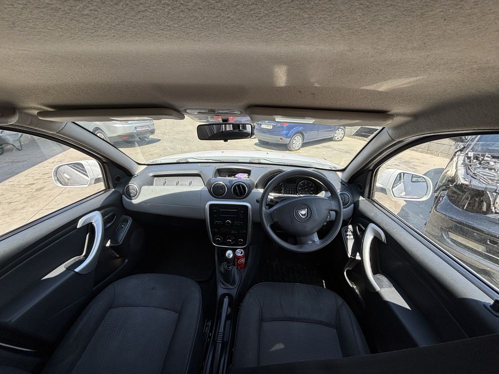 Dezmembrez Dacia Duster 1.5 dCi 110 cp 2014