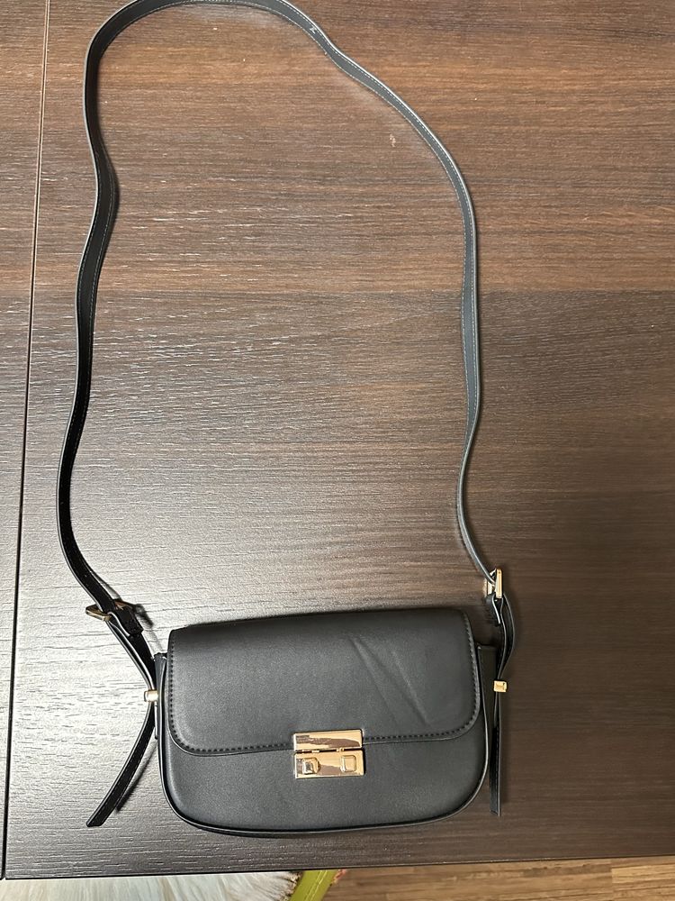 Малка чанта Zara