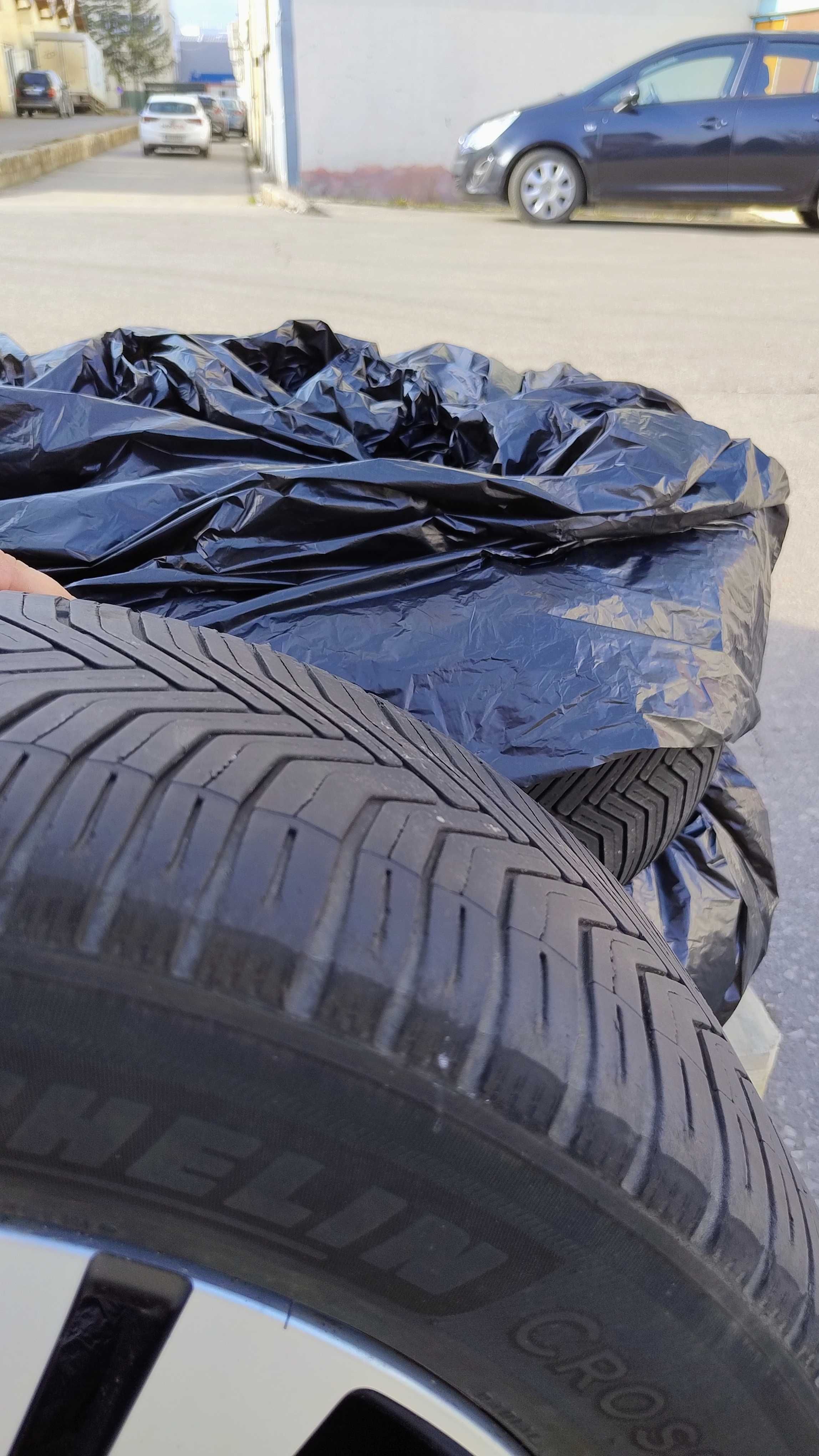 Джанти Peugeot и гуми 225/55 R18 всесезонни