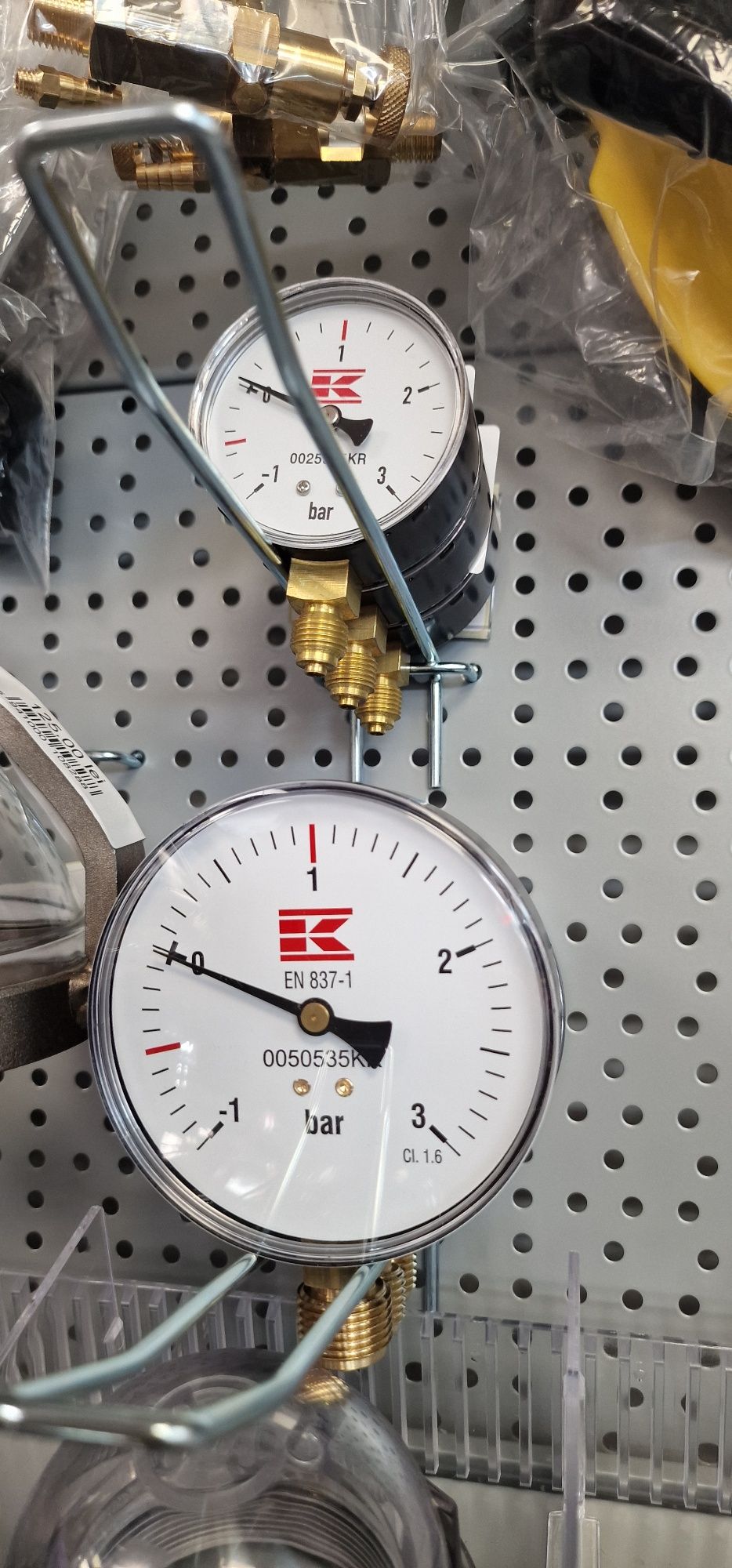 Capac vizitare vidanja 4 toli import Italia preț 275 lei se poate trim