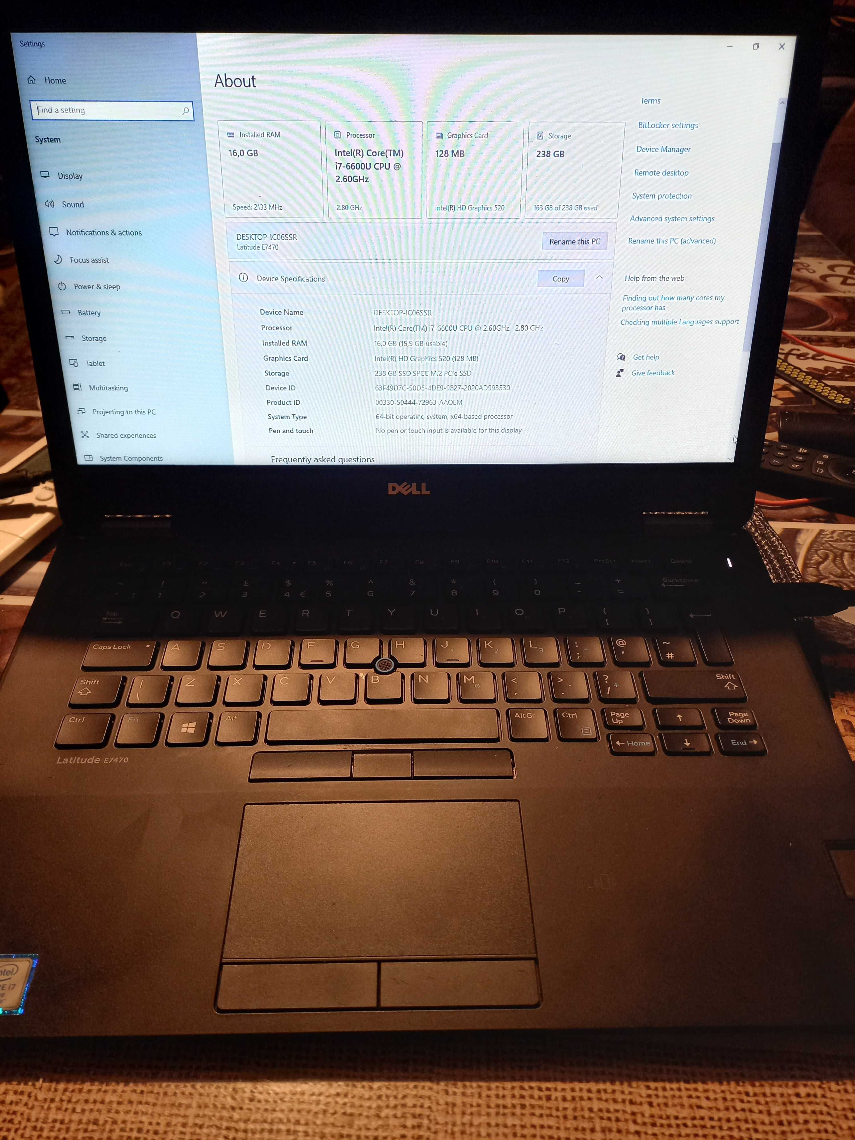 Лаптоп DELL Latitude 7470