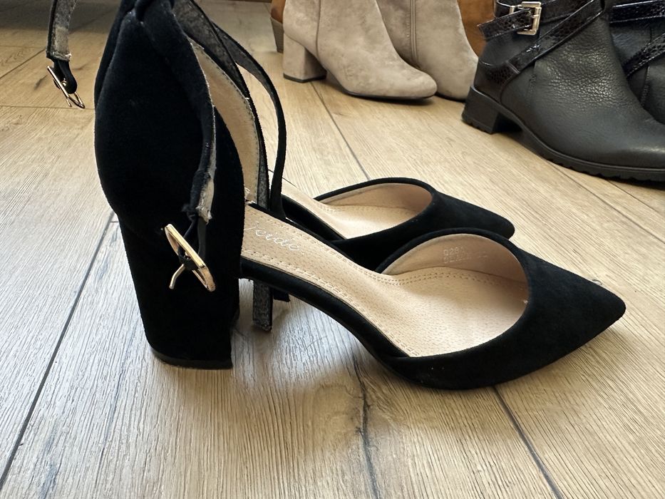 Обувки+ боти, нови