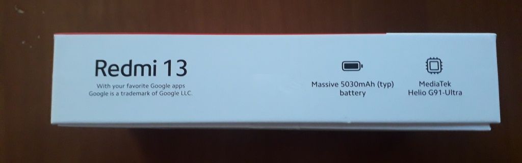 Продавам нов смартфон GSM XIAOMI REDMI 13 BLACK 6.79 ", 128 GB, RAM 6