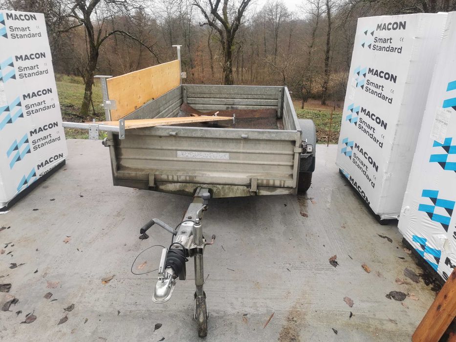 Remorcă auto de vânzare