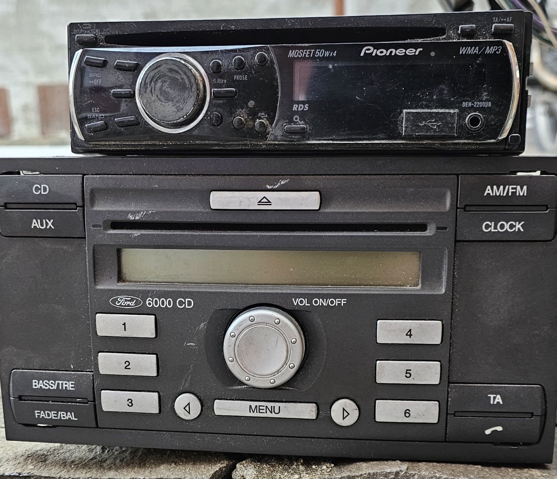 Casetofoane/CD/USB auto