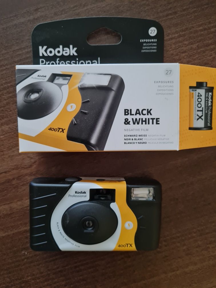 Черно-бял  Kodak Professional фотоапарат