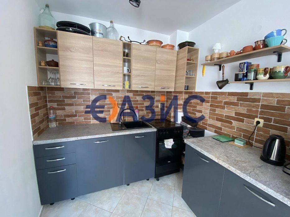 Апартамент с 1 спалня, комплекс "Сънсет", 4 етаж, 92 кв. м, България,