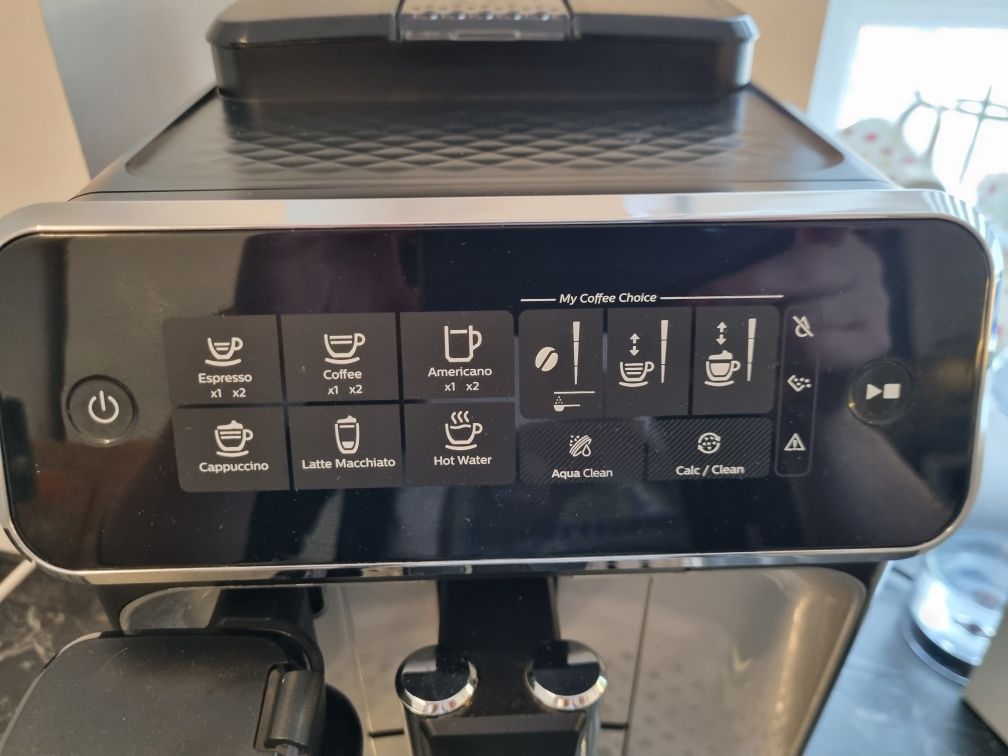 Espressor automat PHILIPS 3200 LatteGo EP3246/70, 1.8l, 15 bar, negru